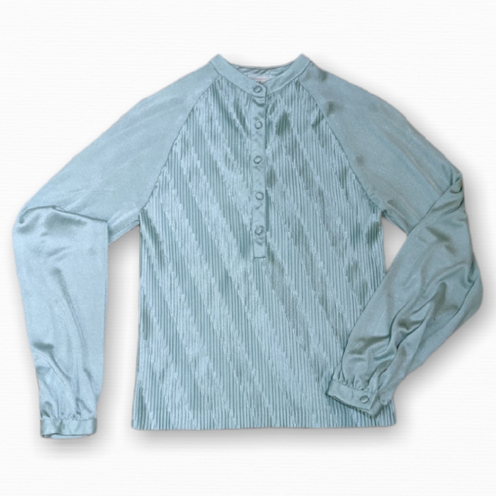 Vintage Light Blue Seafoam Accordian Pleated Baseball Sleeve Blouse Top